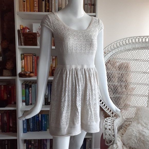 American eagle outfitters knitted white dress P88 - Picture 3 of 13